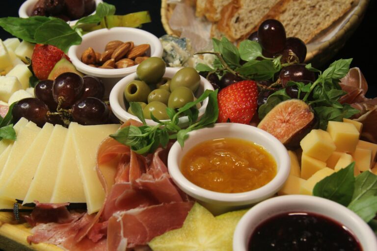  Beer and Charcuterie: How to Match Craft Brews with Savory Bites